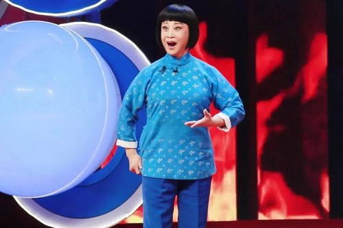 Singing: The main way for characters in opera performances to express their inner
feelings or narrate stories.