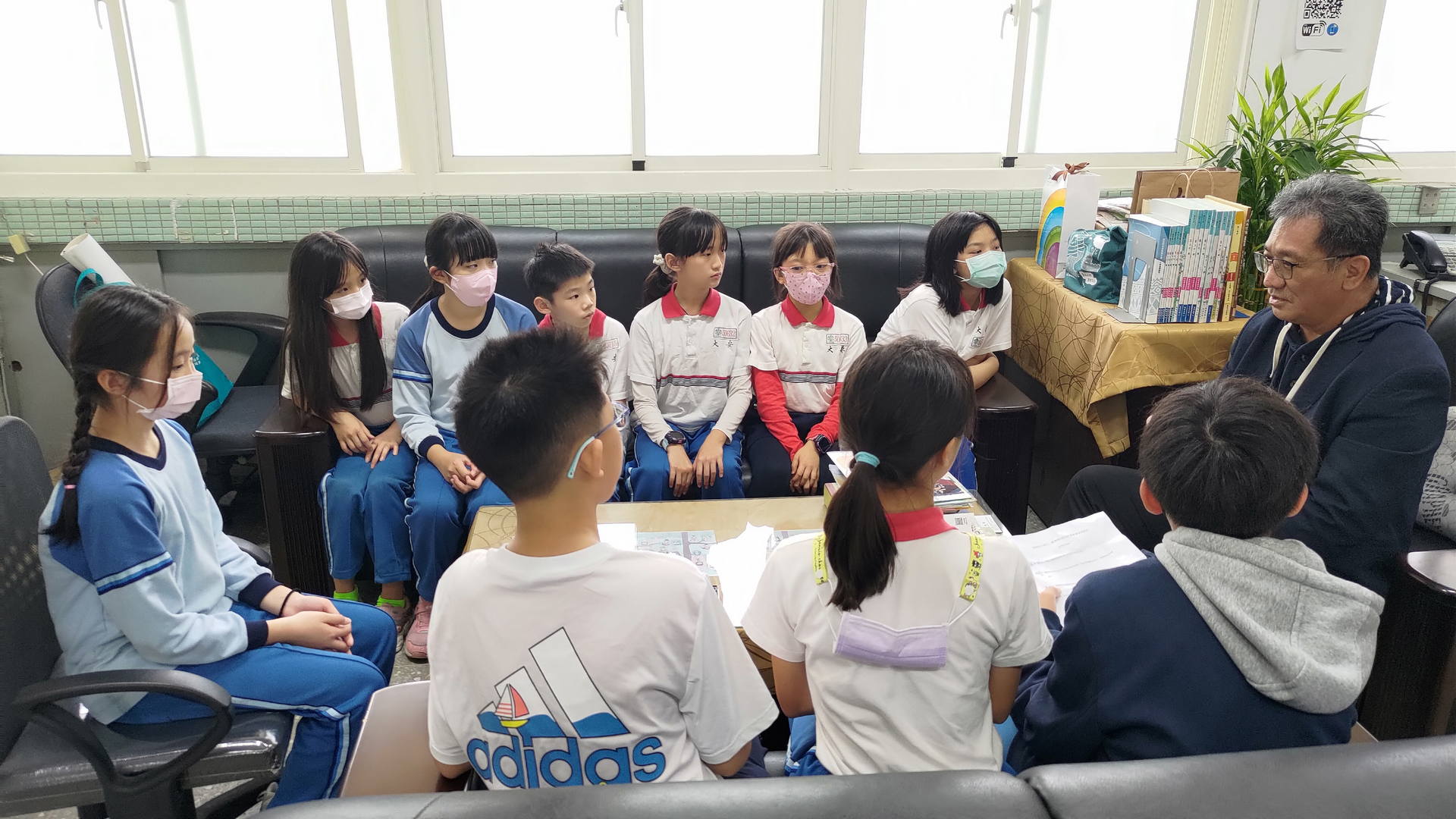 From the interview, we learned about the school’s support and promotion of
traditional opera.