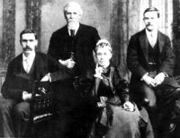 The Dr. Maxwell family (2nd to the left: Dr. Maxwell).