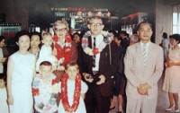 Feeling that his skills in repairing cleft lip and palate, Dr. Noordhoff took his family to the US to study. (1964)